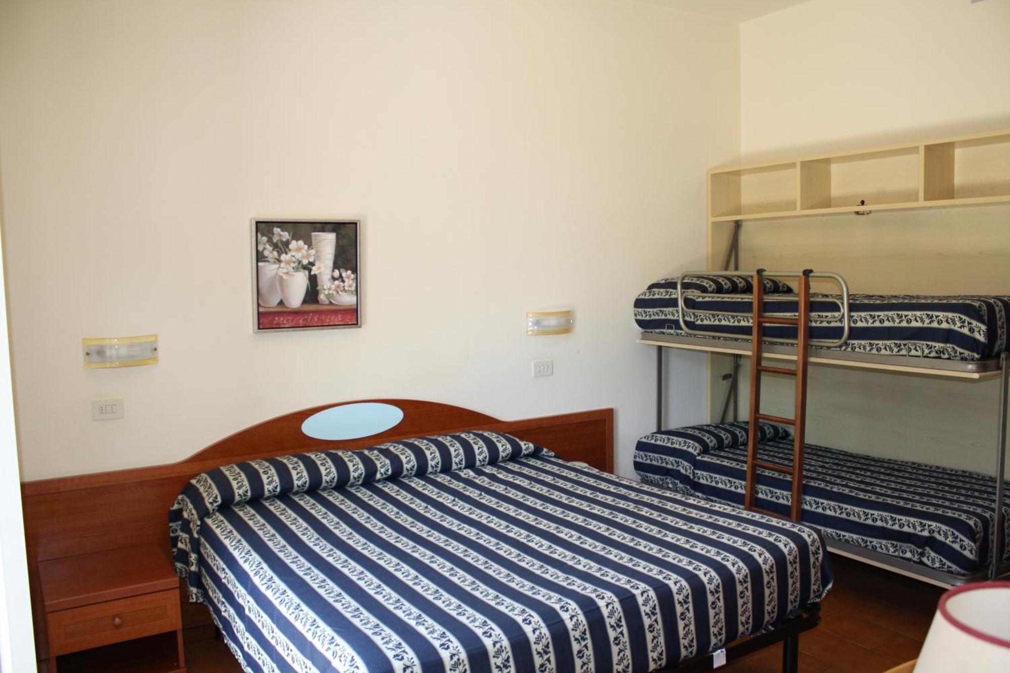 Hotel Apuana Marina di Pietrasanta Szoba fotó
