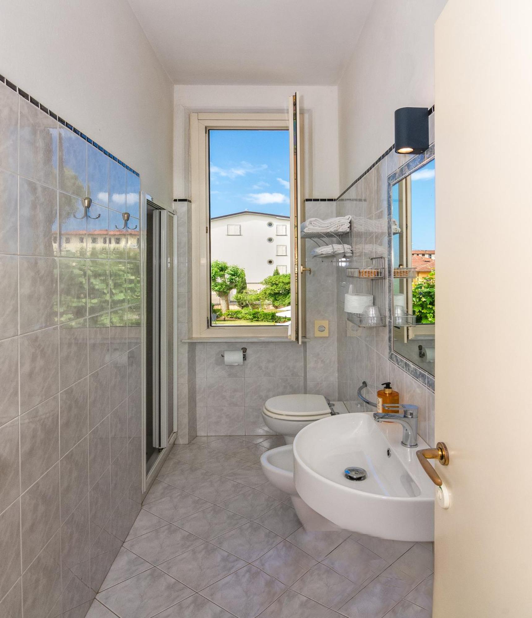 Hotel Apuana Marina di Pietrasanta Kültér fotó